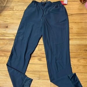 NWT Flex Core Scrub Joggers